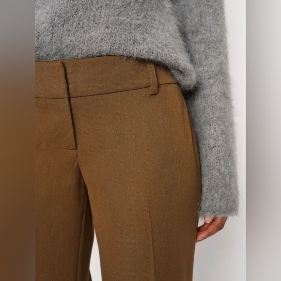 Reformation Claire Ultra Low Rise Pant - Picture 3 of 6